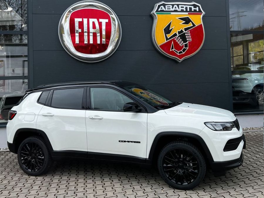Jeep Compass MHEV +Winter-P.+Business-P.+